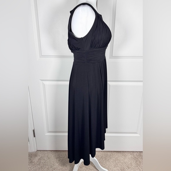 Sangria Black Pleated Keyhole Fit Flare Dress Size 8 Wedding Guest Cocktail - Picture 4 of 10